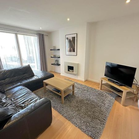 Parc Y Bryn Serviced Apartments Aberystwyth Extérieur photo
