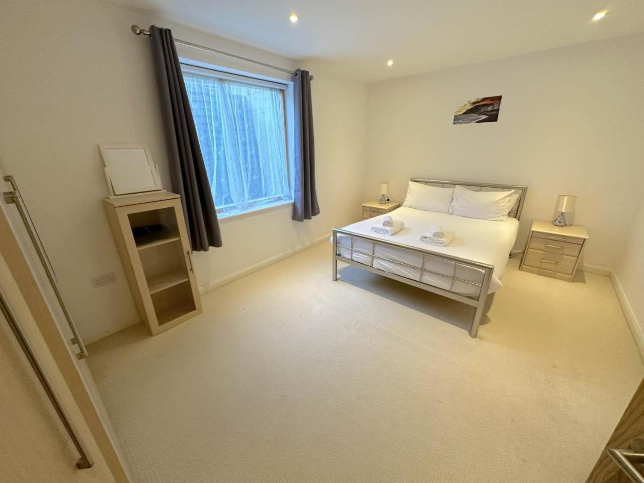 Parc Y Bryn Serviced Apartments Aberystwyth Extérieur photo