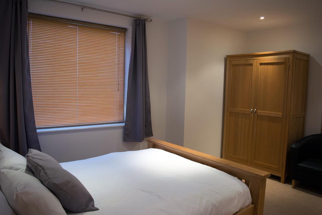 Parc Y Bryn Serviced Apartments Aberystwyth Extérieur photo