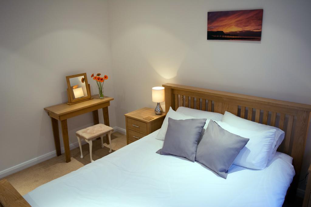 Parc Y Bryn Serviced Apartments Aberystwyth Extérieur photo