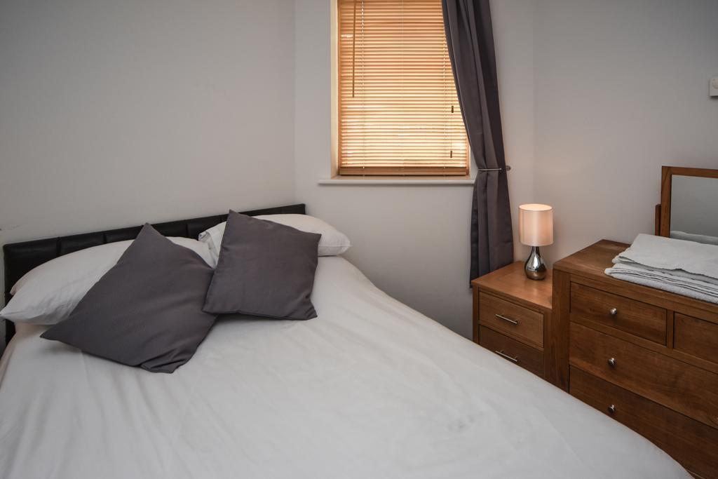Parc Y Bryn Serviced Apartments Aberystwyth Extérieur photo