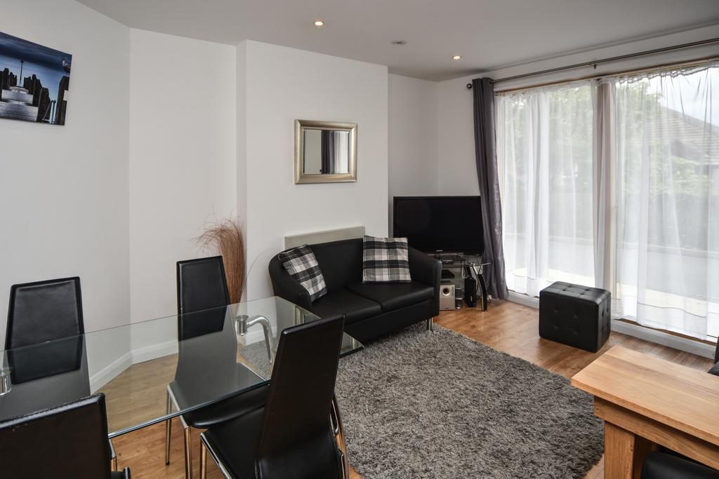 Parc Y Bryn Serviced Apartments Aberystwyth Extérieur photo