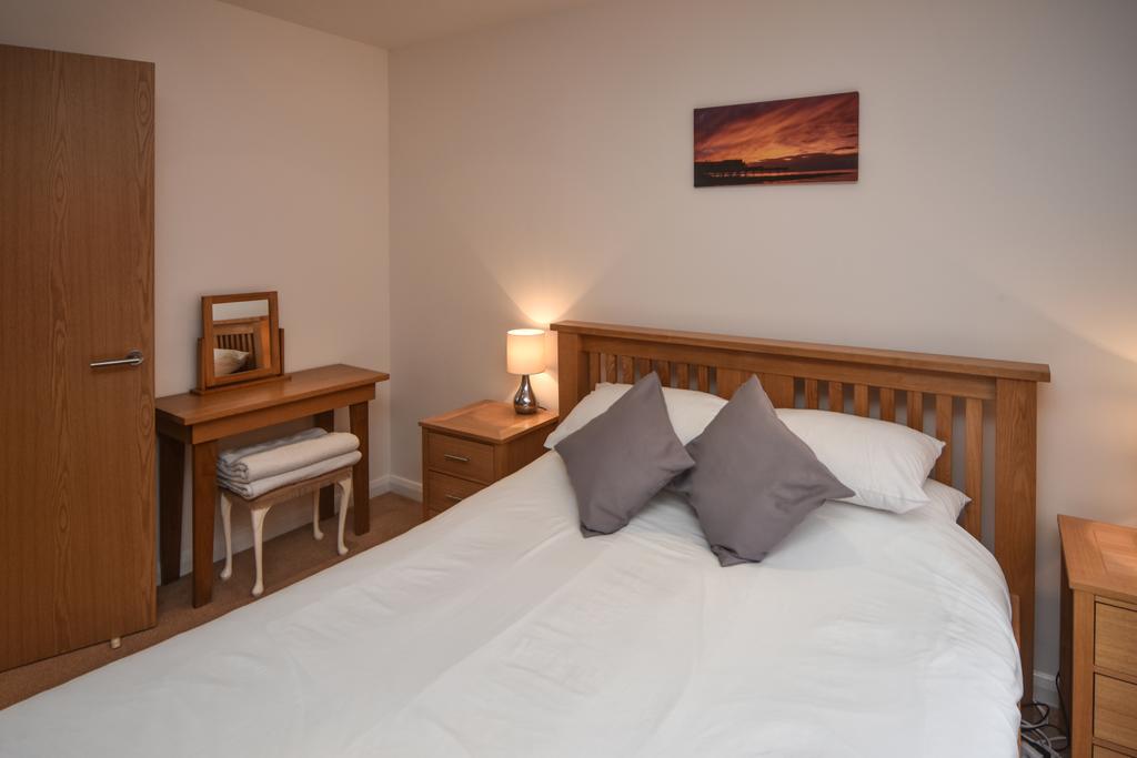 Parc Y Bryn Serviced Apartments Aberystwyth Extérieur photo